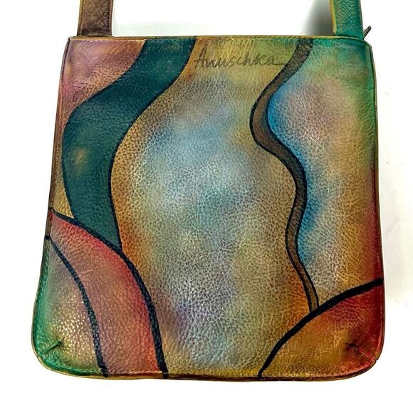 Anuschka Extendable Leather Crossbody Bag - Picture 4 of 16